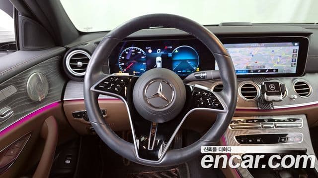 Mercedes-Benz E-Class 2022 — Şəkil 13/20