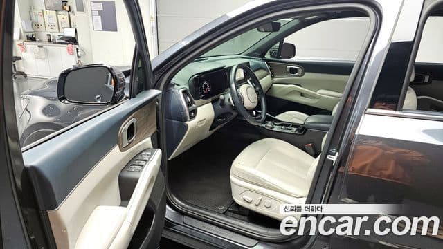 Kia Sorento 2022 — фото 10 из 20
