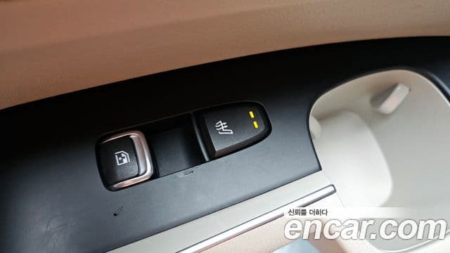 Kia Sorento 2022 — фото 17 из 20