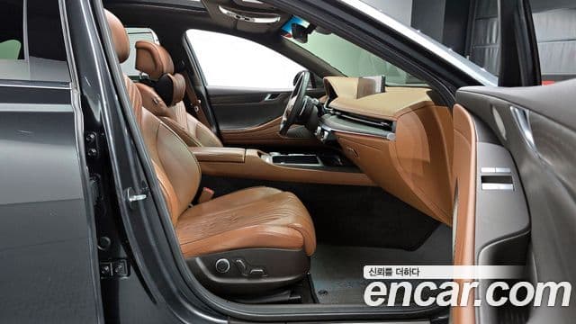 Genesis Electrified G80 2020 — ფოტო 11/20