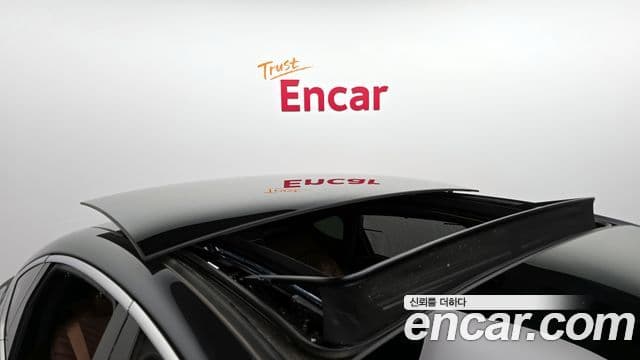 Genesis Electrified G80 2020 — ფოტო 19/20