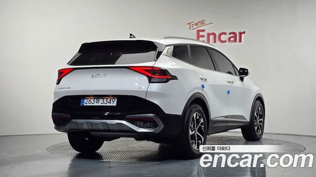 Kia Sportage 2021 — фото 2 из 20