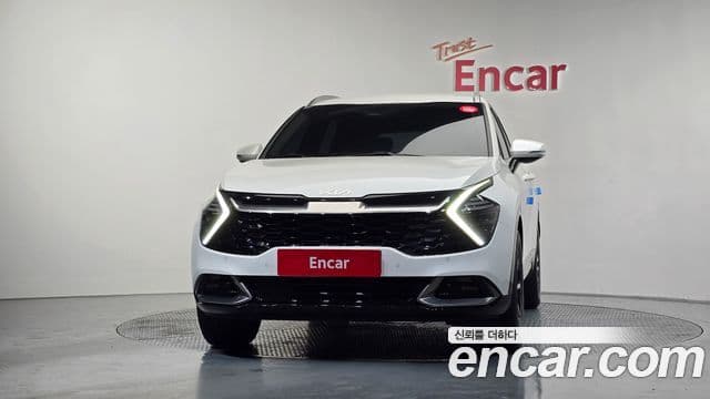 Kia Sportage 2021 — ფოტო 3/20