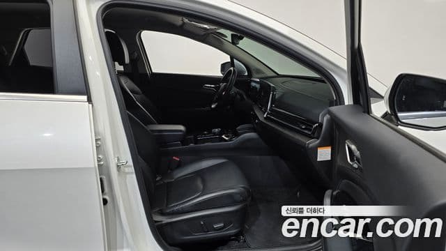Kia Sportage 2021 — ფოტო 11/20