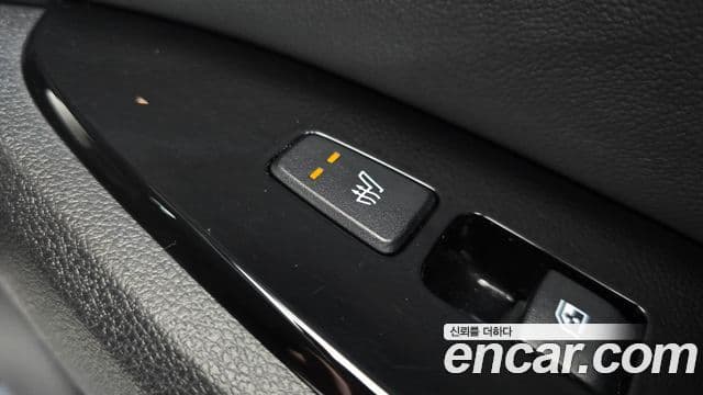 Kia Sportage 2021 — ფოტო 19/20