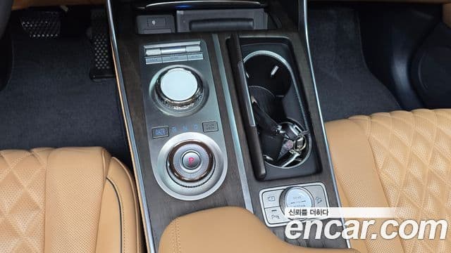 Genesis GV80 2023 — ფოტო 9/20