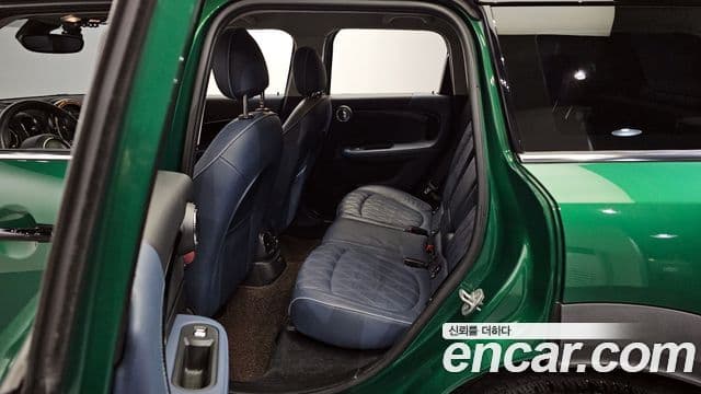 Mini Cooper SD Countryman 2020 — Şəkil 19/20