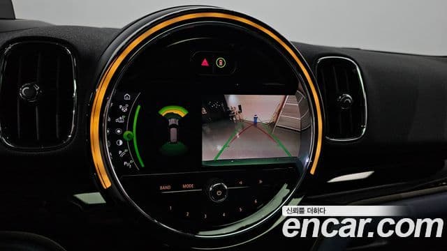 Mini Cooper SD Countryman 2020 — Şəkil 16/20