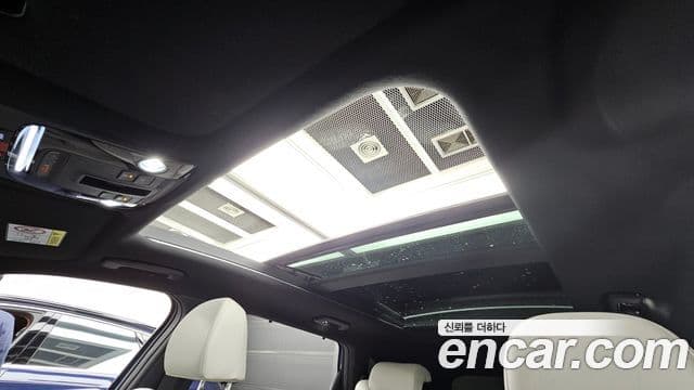 Kia Sorento 2023 — Şəkil 18/20
