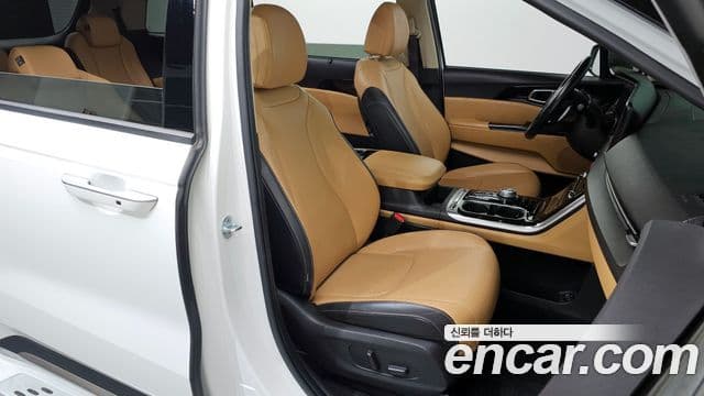Kia Carnival 2022 — Şəkil 10/20