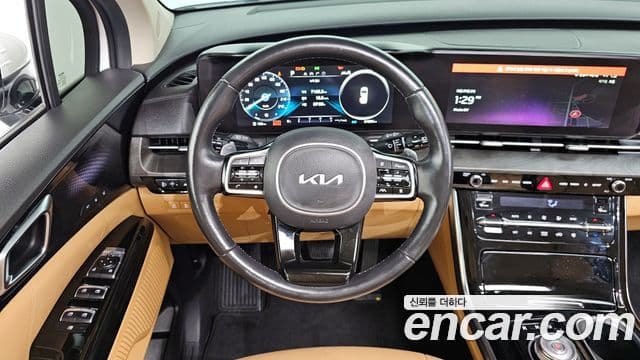 Kia Carnival 2022 — Şəkil 13/20