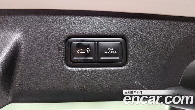Kia Carnival 2022 — Şəkil 19/20