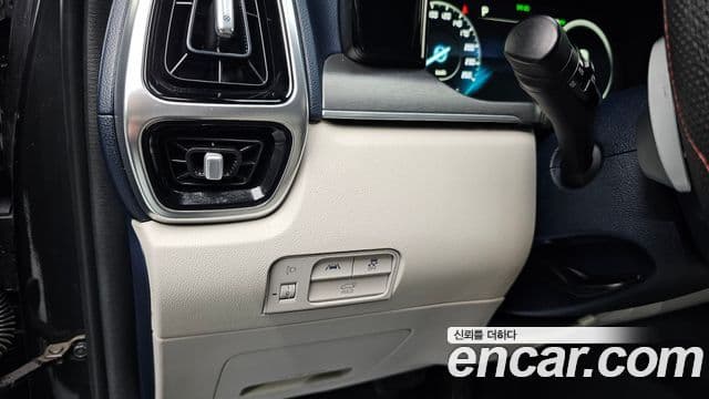 Kia Sorento 2022 — ფოტო 14/20