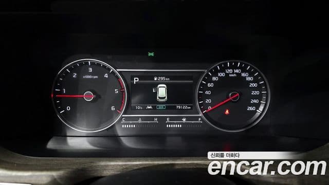 Kia Sorento 2021 — ფოტო 8/20