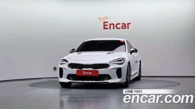 Kia Stinger 2021 — Şəkil 2/20
