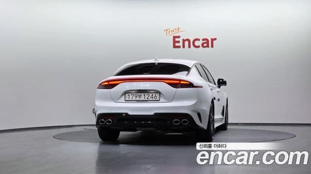 Kia Stinger 2021 — Şəkil 3/20