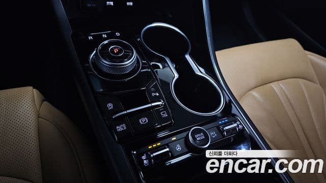 Kia K5 2020 — ფოტო 9/20