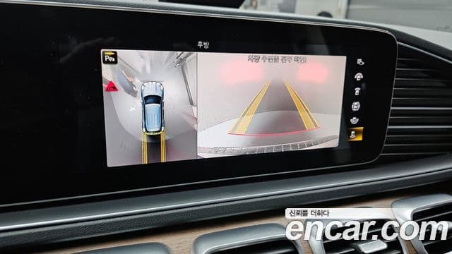 Mercedes-Benz GLE-Class 2021 — Фото 16/20