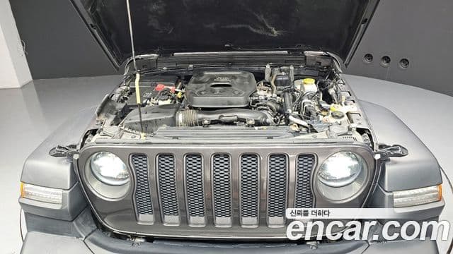 Jeep Wrangler 2020 — Photo 15/20
