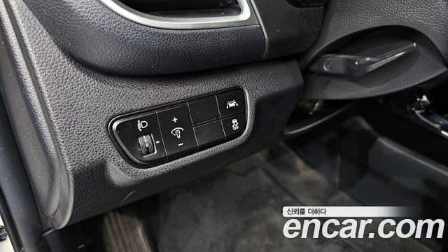 Kia Seltos 2021 — Şəkil 16/20