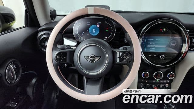 Mini Cooper S 2023 — Şəkil 13/20