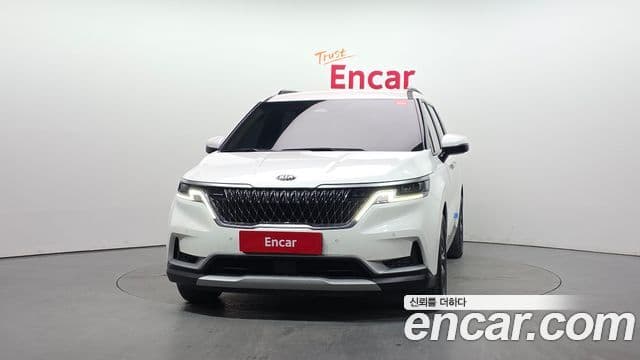 Kia Carnival 2021 — Фото 2/20