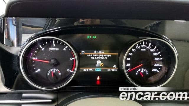 Kia Carnival 2021 — Фото 7/20