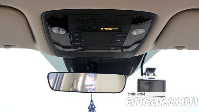 Kia Carnival 2021 — Фото 18/20