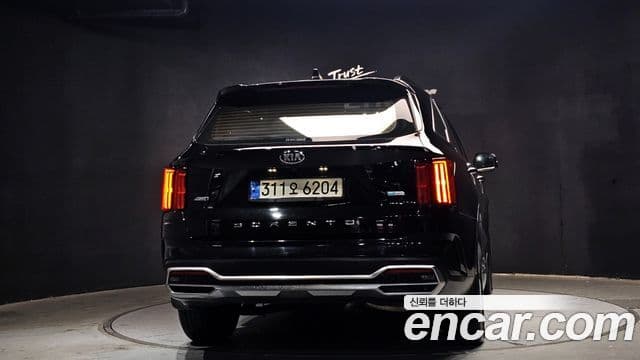 Kia Sorento 2021 — Photo 12/20