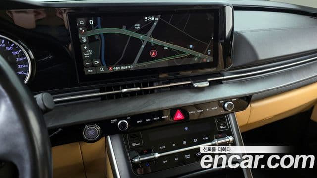 Kia Carnival 2020 — Фото 14/20