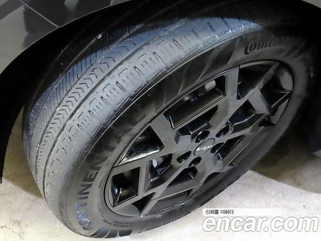 Kia Carnival 2024 — ფოტო 20/20