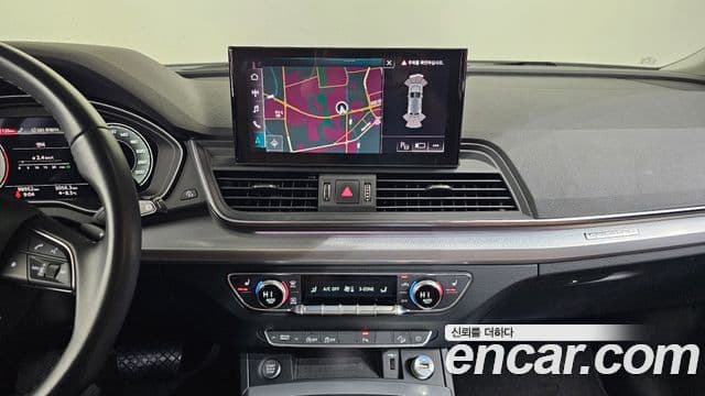 Audi Q5 2022 — Şəkil 14/20