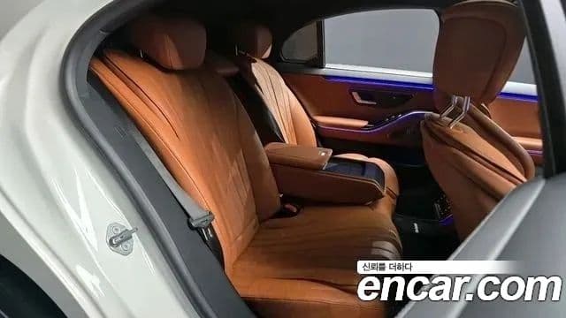 Mercedes-Benz S-Class 2021 — фото 12 из 20