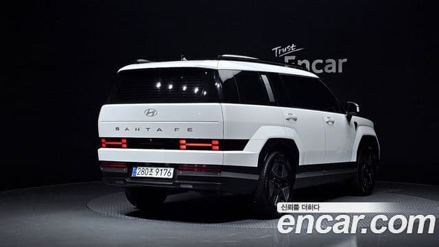Hyundai Santa Fe 2023 — Şəkil 12/20