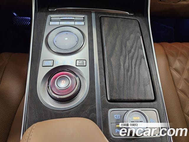 Genesis GV80 2022 — ფოტო 16/20