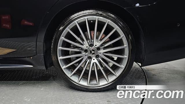 Mercedes-Benz S-Class 2023 — ფოტო 5/20