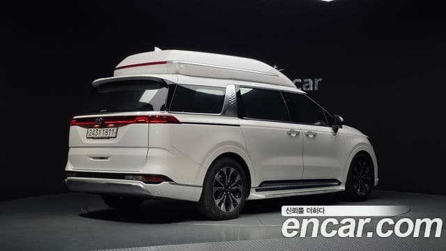 Kia Carnival 2021 — Фото 2/20