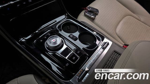 Kia Carnival 2021 — Фото 9/20