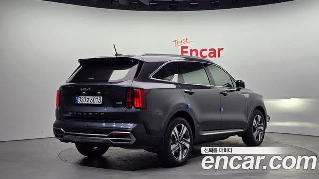 Kia Sorento 2022 — Şəkil 2/20