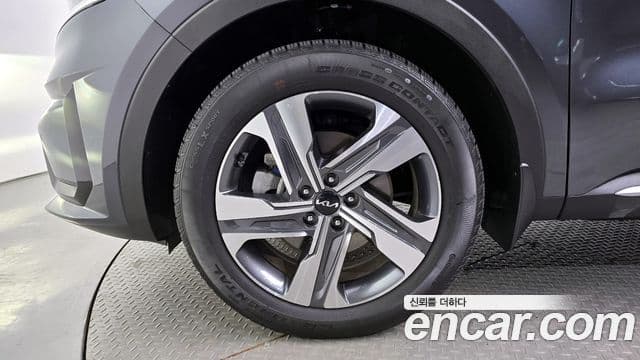 Kia Sorento 2022 — Şəkil 5/20