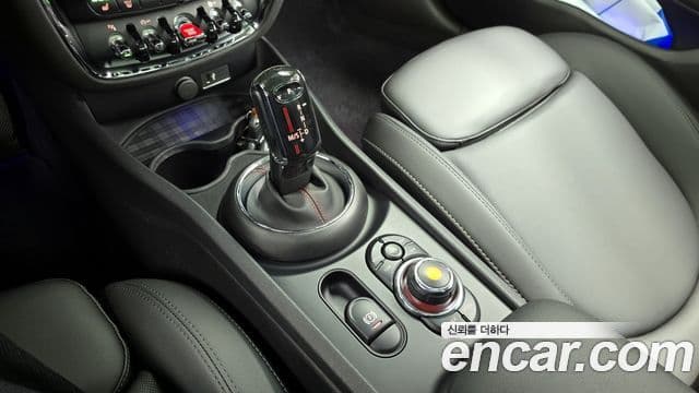 Mini Cooper S Clubman 2021 — Şəkil 8/20