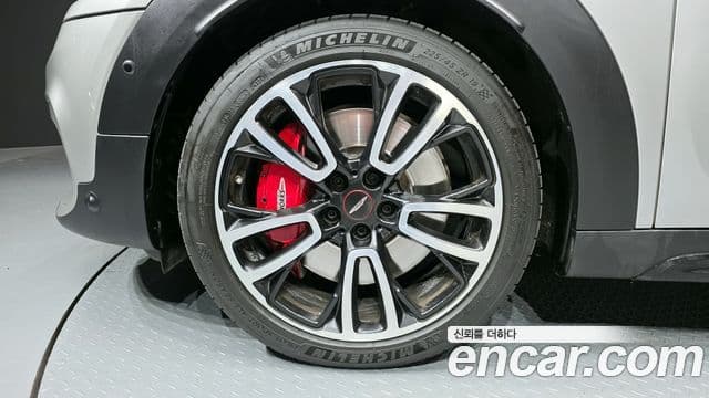 Mini Cooper S Countryman 2023 — фото 5 из 20