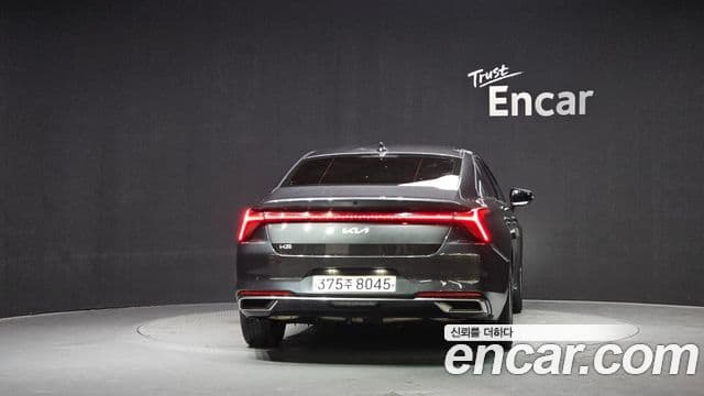 Kia K8 2022 — ფოტო 4/20
