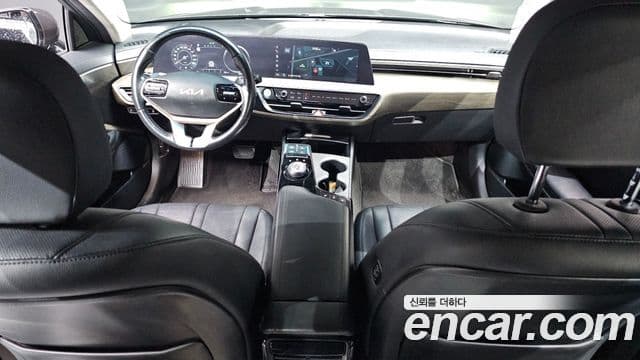 Kia K8 2022 — ფოტო 7/20