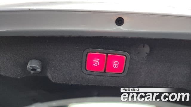 Mercedes-Benz C-Class 2021 — ფოტო 20/20