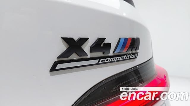 BMW X4 2020 — ფოტო 7/20