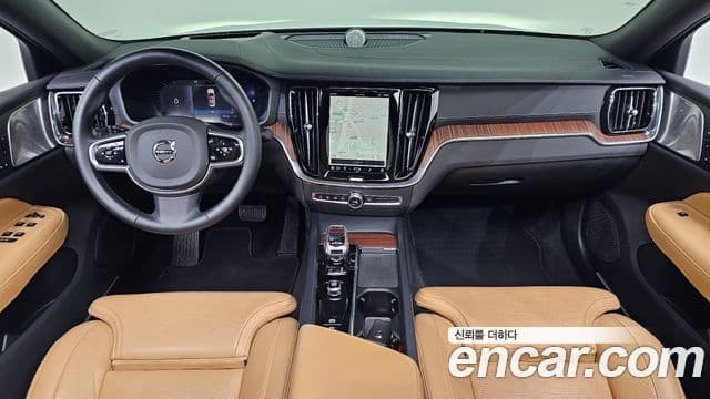Volvo S60 2024 — Photo 11/20