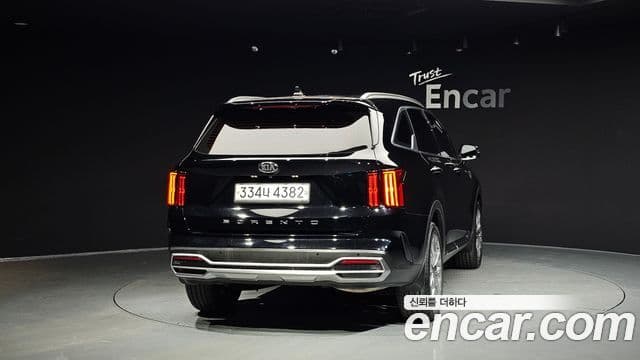 Kia Sorento 2020 — ფოტო 4/20