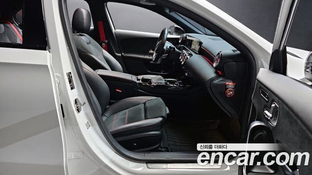 Mercedes-Benz A-Class 2022 — Şəkil 11/20