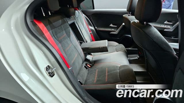 Mercedes-Benz A-Class 2022 — Şəkil 12/20